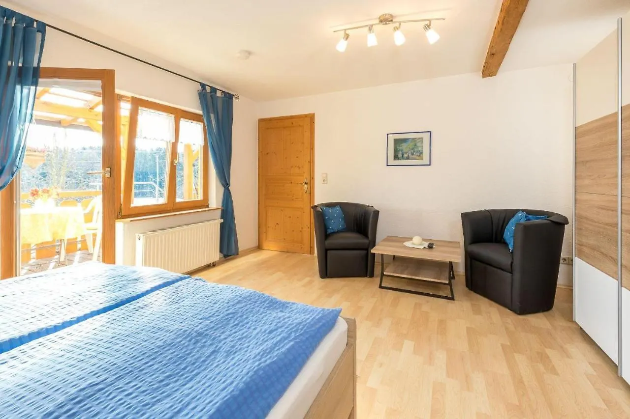Apartment-Mit-Balkon location